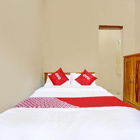 Oyo 91261 Cita Suraya Homestay Banyuwangi  Eksteriør bilde