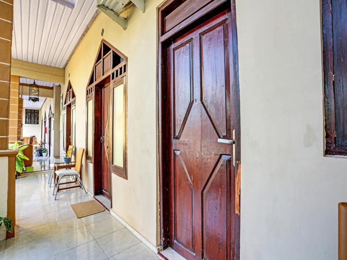 Oyo 91261 Cita Suraya Homestay Banyuwangi  Eksteriør bilde