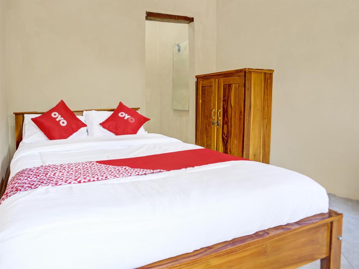 Oyo 91261 Cita Suraya Homestay Banyuwangi  Eksteriør bilde