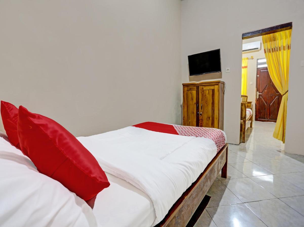 Oyo 91261 Cita Suraya Homestay Banyuwangi  Eksteriør bilde