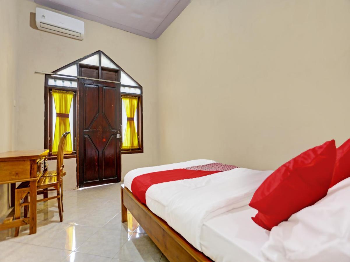 Oyo 91261 Cita Suraya Homestay Banyuwangi  Eksteriør bilde